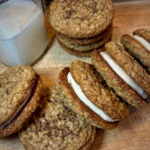 Homemade Oatmeal Cream Pie (6 pack)